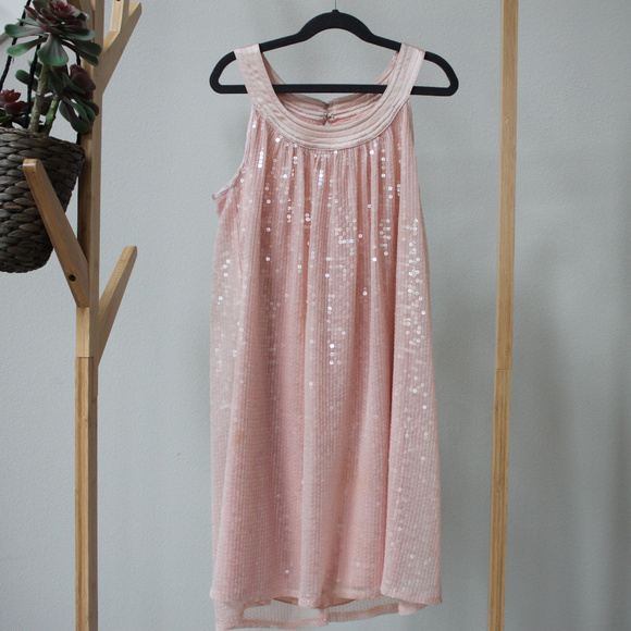 Betsey Johnson Dresses & Skirts - Betsey Johnson Pink Sequin Dress size 0